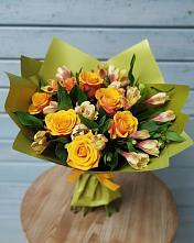 Букет цветов из:  Альстромерии и Розы в Раздольном Новосибирской области