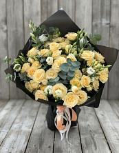 Букет цветов из:  Розы и Лизиантусы в Раздольном Новосибирской области