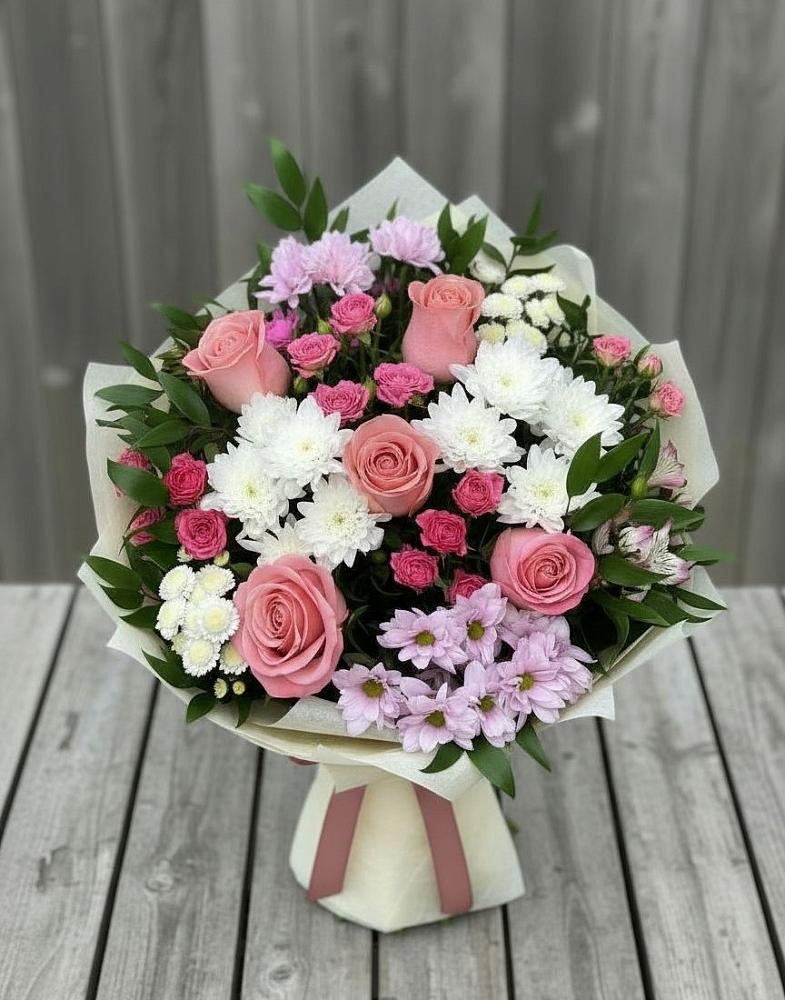 Букет цветов из: Альстромерии, Гвоздики, Розы и Хризантемы в Раздольном Новосибирской области