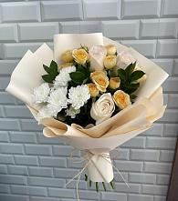 Букет цветов из:  Розы и Хризантемы в Раздольном Новосибирской области
