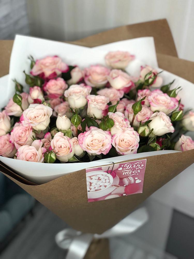 Букет цветов из: Розы в Раздольном Новосибирской области