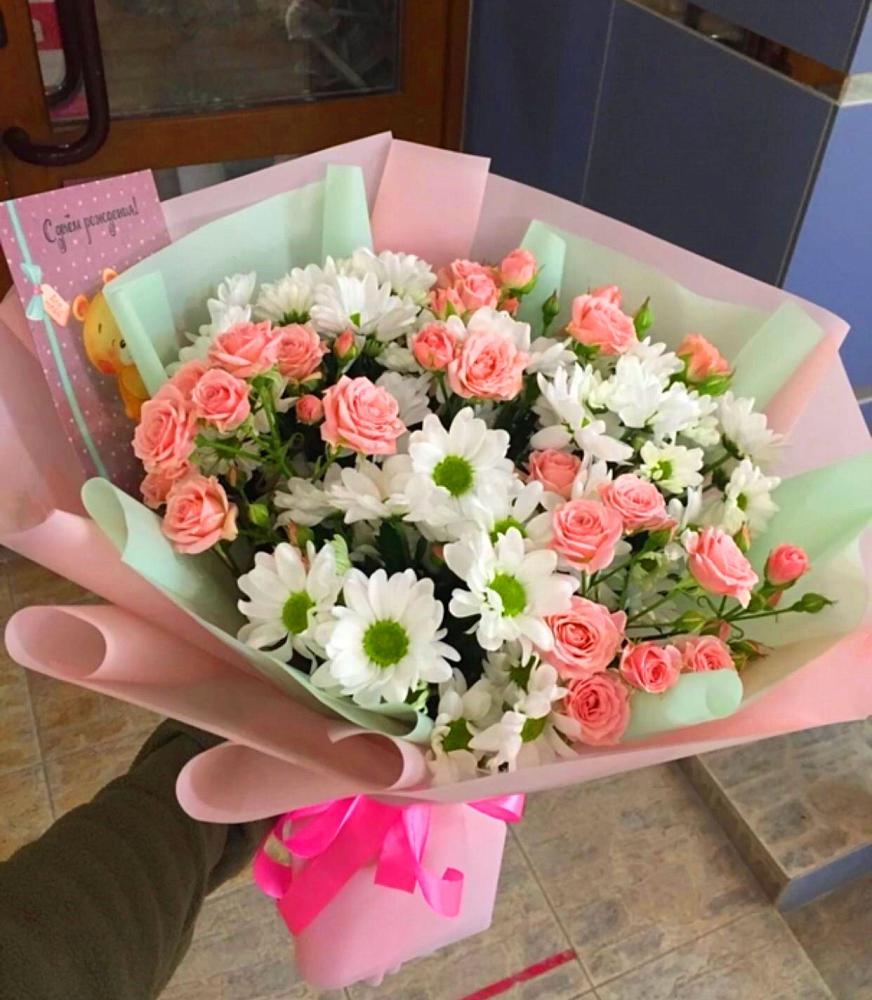 Букет цветов из: Розы и Хризантемы в Раздольном Новосибирской области