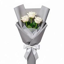 Букет 3 белые розы #REPLACE_PRED# Раздольном Новосибирской области