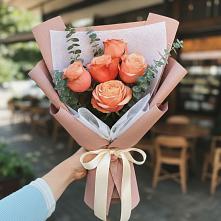 Букет цветов из:  Розы в Раздольном Новосибирской области