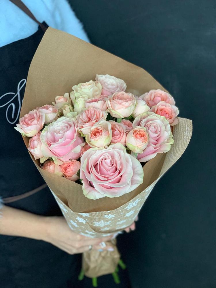 Букет цветов из: Хризантемы и Розы в Раздольном Новосибирской области