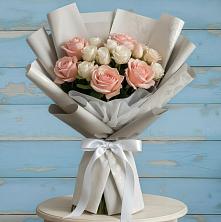 Букет цветов из:  Розы в Раздольном Новосибирской области