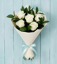 Букет цветов из:  Розы в Раздольном Новосибирской области