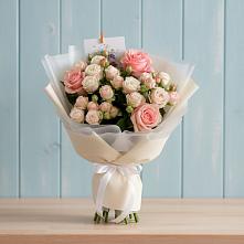 Букет цветов из:  Розы #REPLACE_PRED# Раздольном Новосибирской области