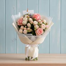 Букет цветов из:  Розы в Раздольном Новосибирской области