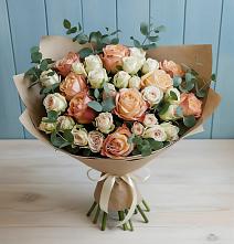 Букет цветов из:  Альстромерии и Розы в Раздольном Новосибирской области